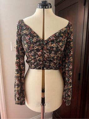Floral Wrap Crop Top - Black Multicolor